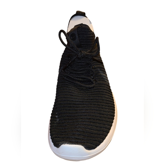 Nike size 7.5 black/white shoe - Picture 9 of 14